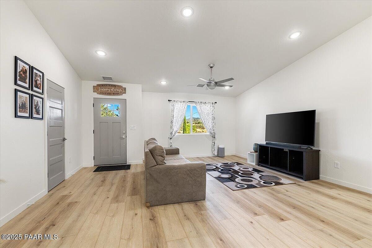 4956 E Ramada Dr Prescott, AZ 86301 - Thumbnail 3