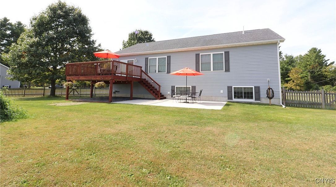 23335 Converse Dr Watertown, NY 13601 - Thumbnail 3