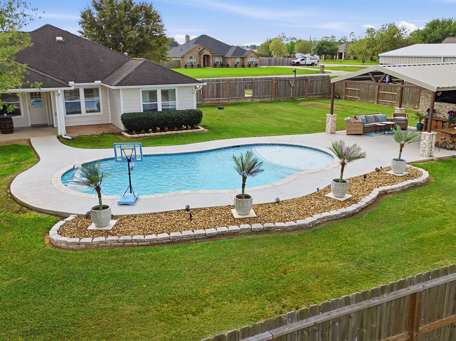 11310 Aaron Way Needville, TX 77461 - Thumbnail 3