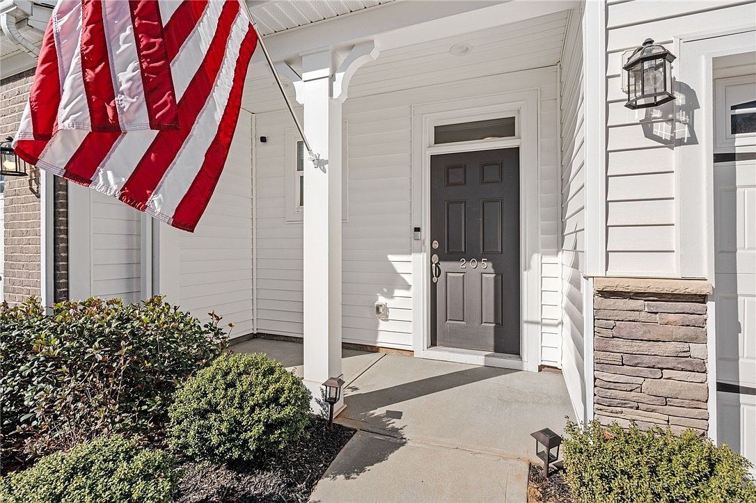 205 Broachaill Ct Piedmont, SC 29673 - Thumbnail 3