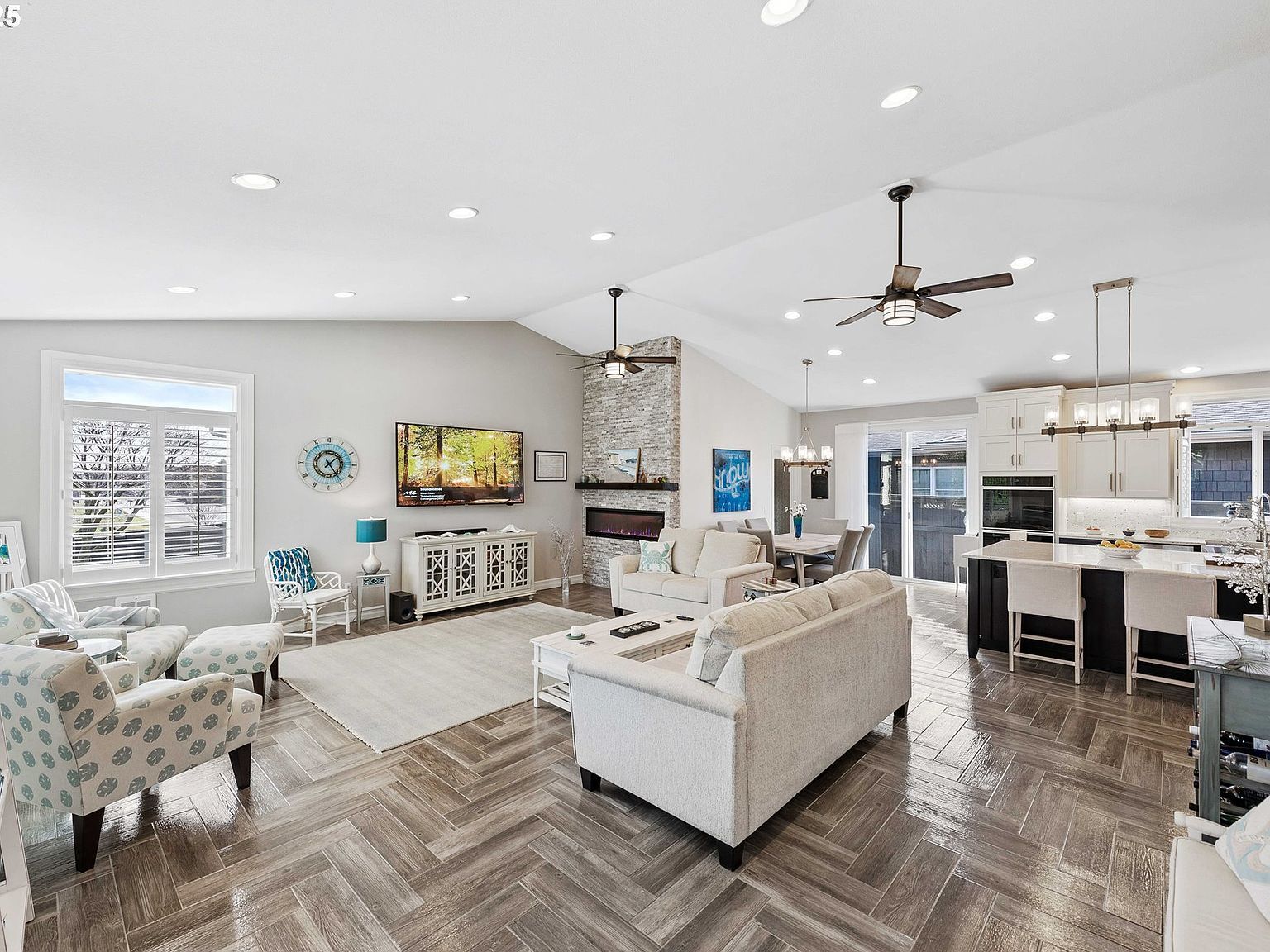 3220 Natalie Way Bandon, OR 97411 - Thumbnail 3