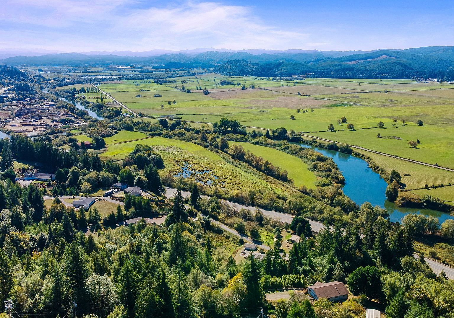 94171 Crystol Creek Ln Coquille, OR 97423 - Thumbnail 3