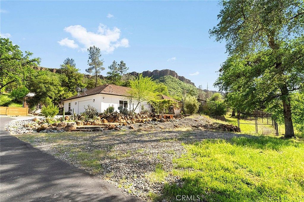2262 Honey Run Rd Chico, CA 95928 - Thumbnail 3