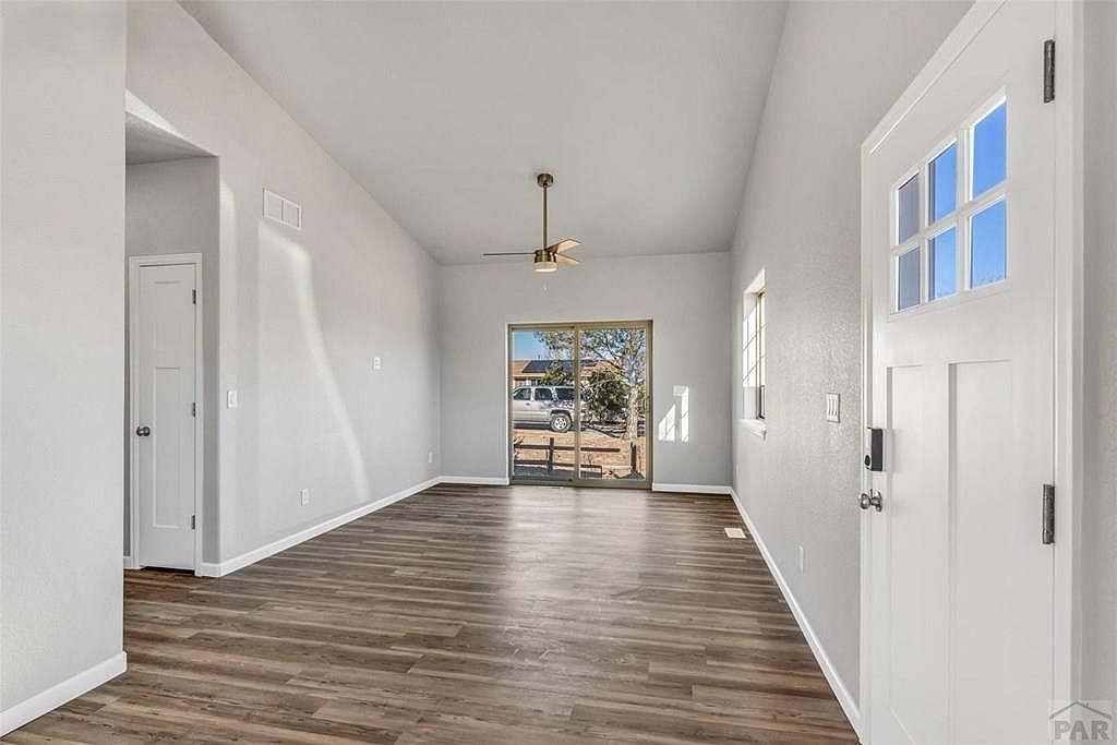 10 Heatherwood Ln Pueblo, CO 81008 - Thumbnail 3