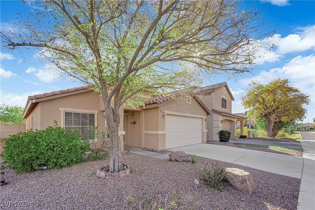 6216 Autumn Creek Dr Las Vegas, NV 89130 - Thumbnail 3