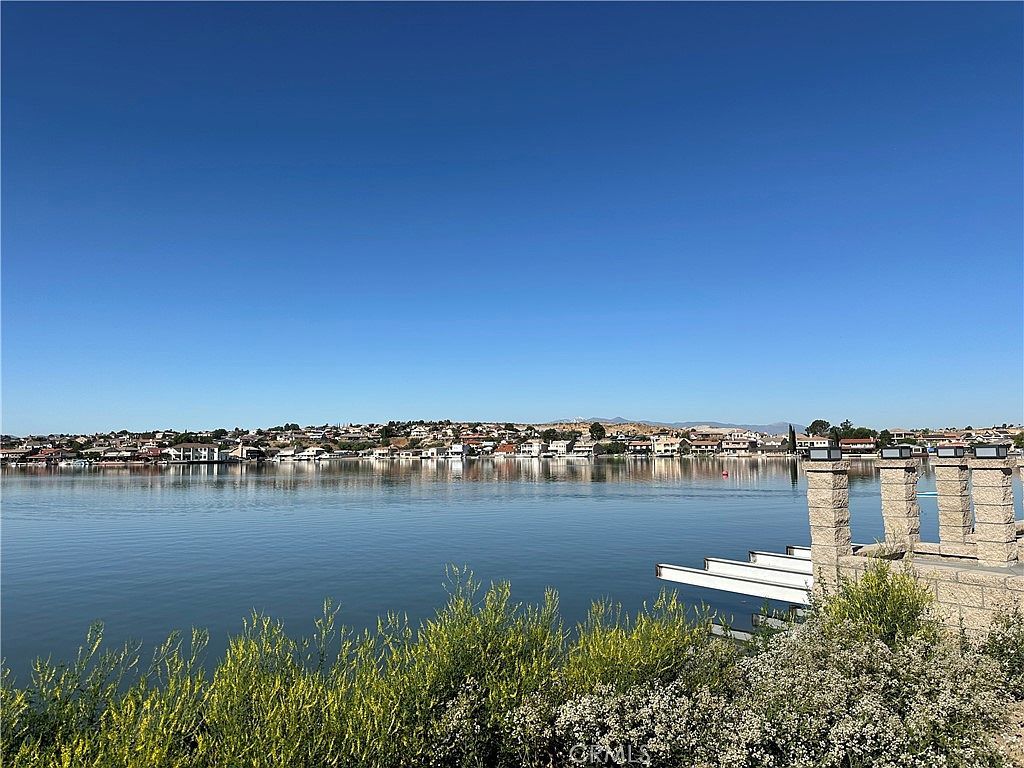 18055 Lakeview Dr #123 Victorville, CA 92395 - Thumbnail 3