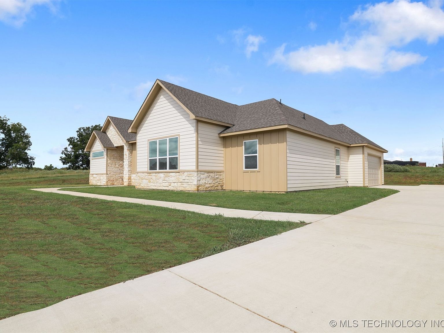 211 Vaughn Ln Calera, OK 74730 - Thumbnail 3