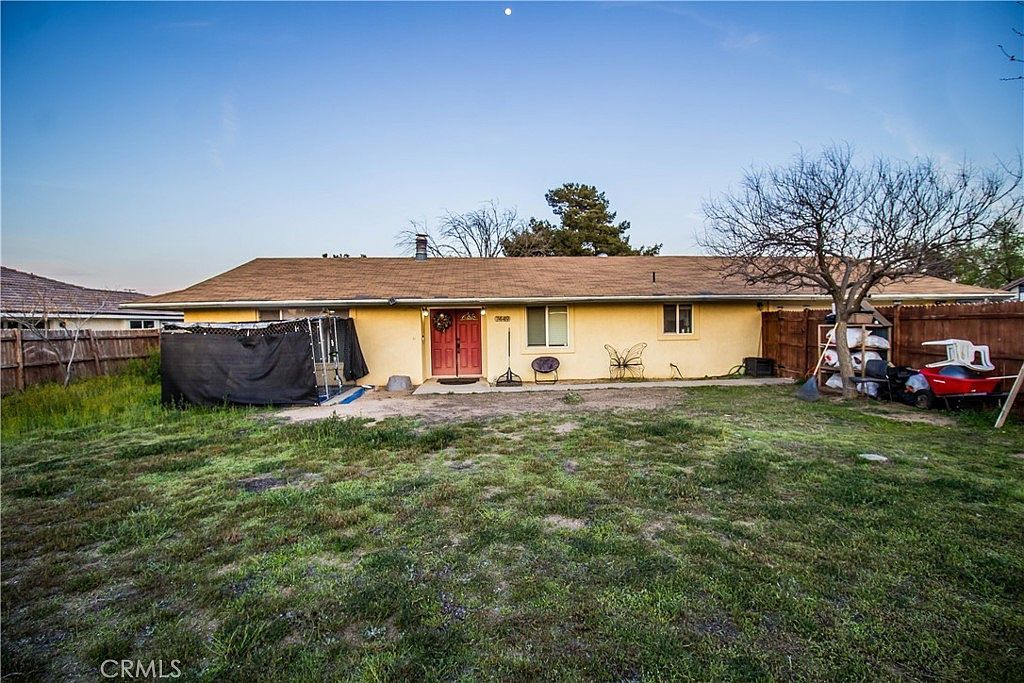 7449 Redwood Ave Hesperia, CA 92345 - Thumbnail 3
