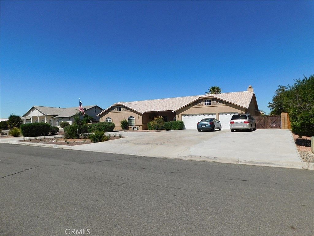 12720 Yorkshire Dr Apple Valley, CA 92308 - Thumbnail 3