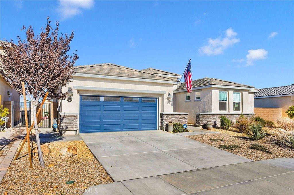 12672 Wycliff Ln Victorville, CA 92392 - Thumbnail 3