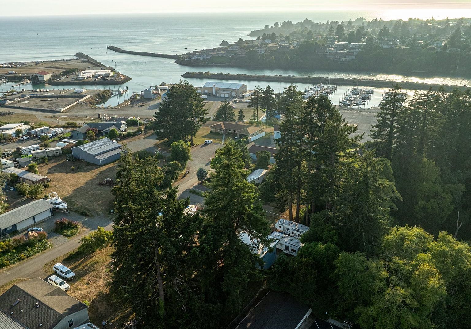 97799 Hanscam Ln Brookings, OR 97415 - Thumbnail 3