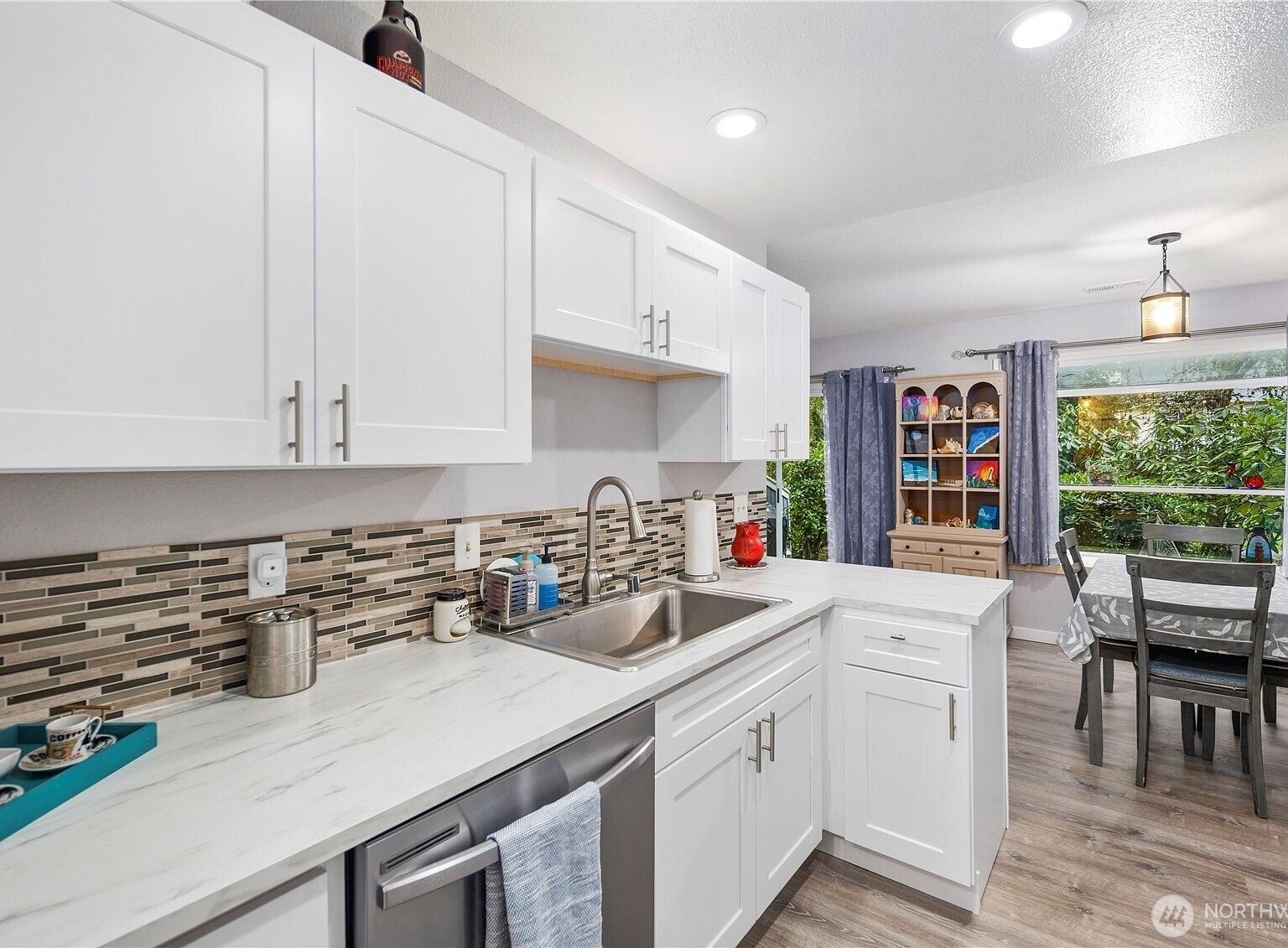 4118 212th St SW APT C103 Mountlake Terrace, WA 98043 - Thumbnail 3