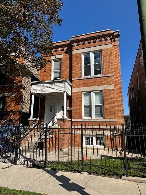 2434 W Pershing Rd Chicago, IL 60632  | Multi Family