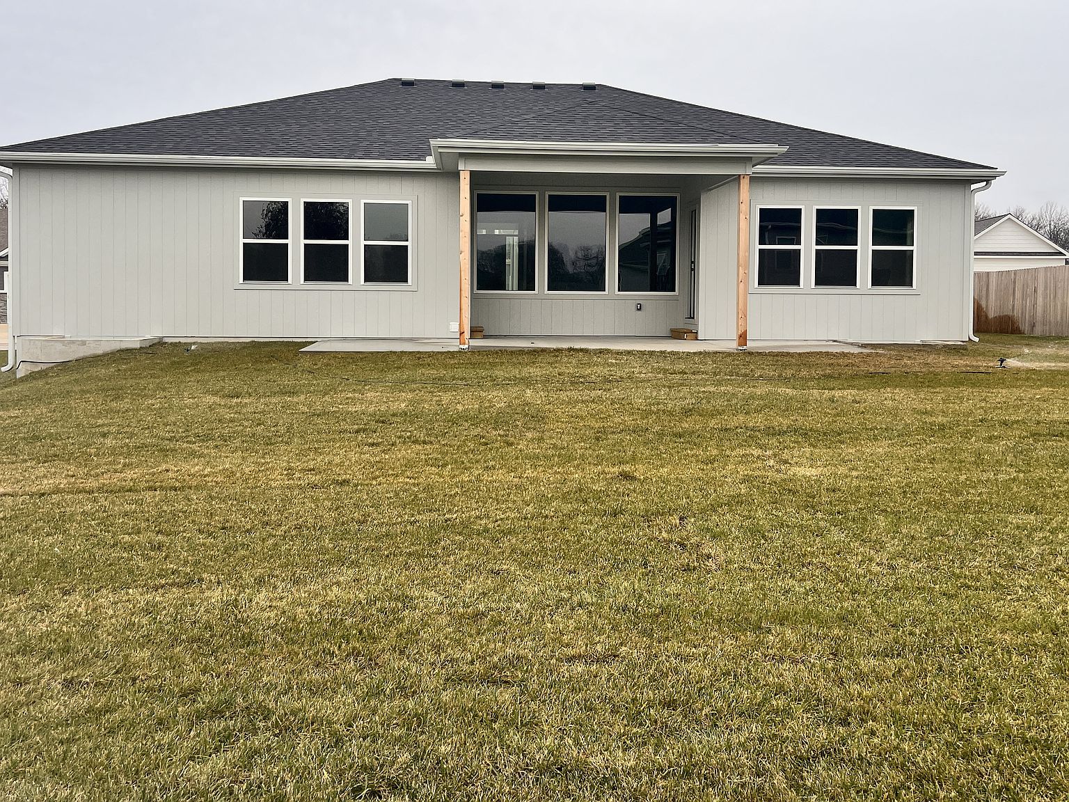 716 W Solomon Dr Lone Jack, MO 64086 - Thumbnail 3