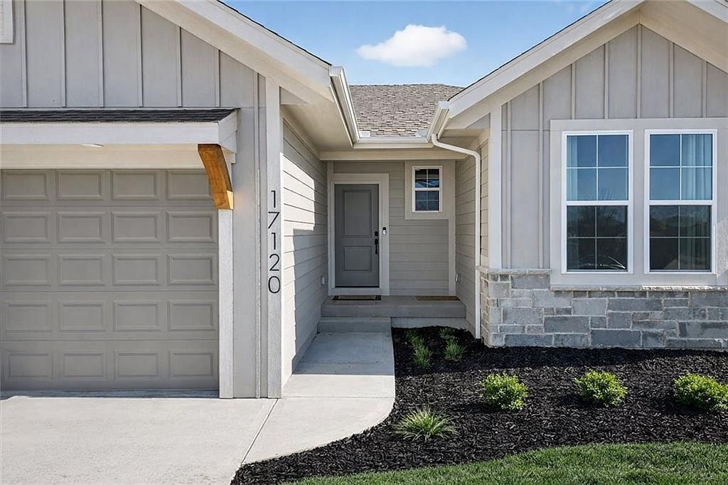 17120 W 168th Pl Olathe, KS 66062 - Thumbnail 3