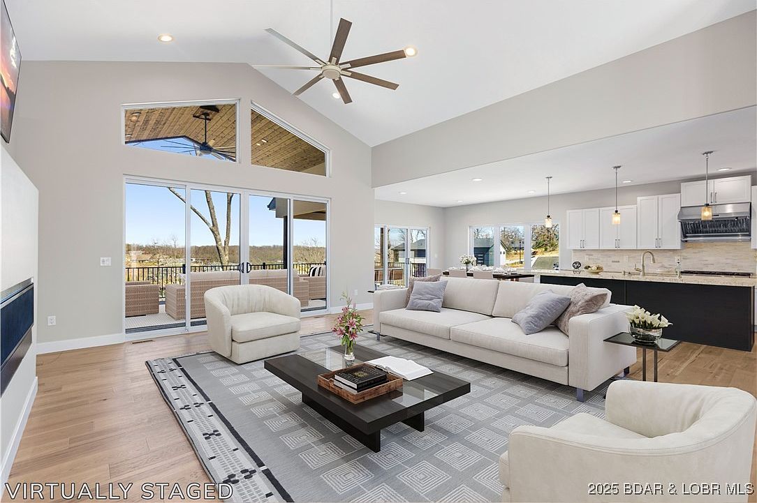 5499 Deephaven Ln Osage Beach, MO 65065 - Thumbnail 3