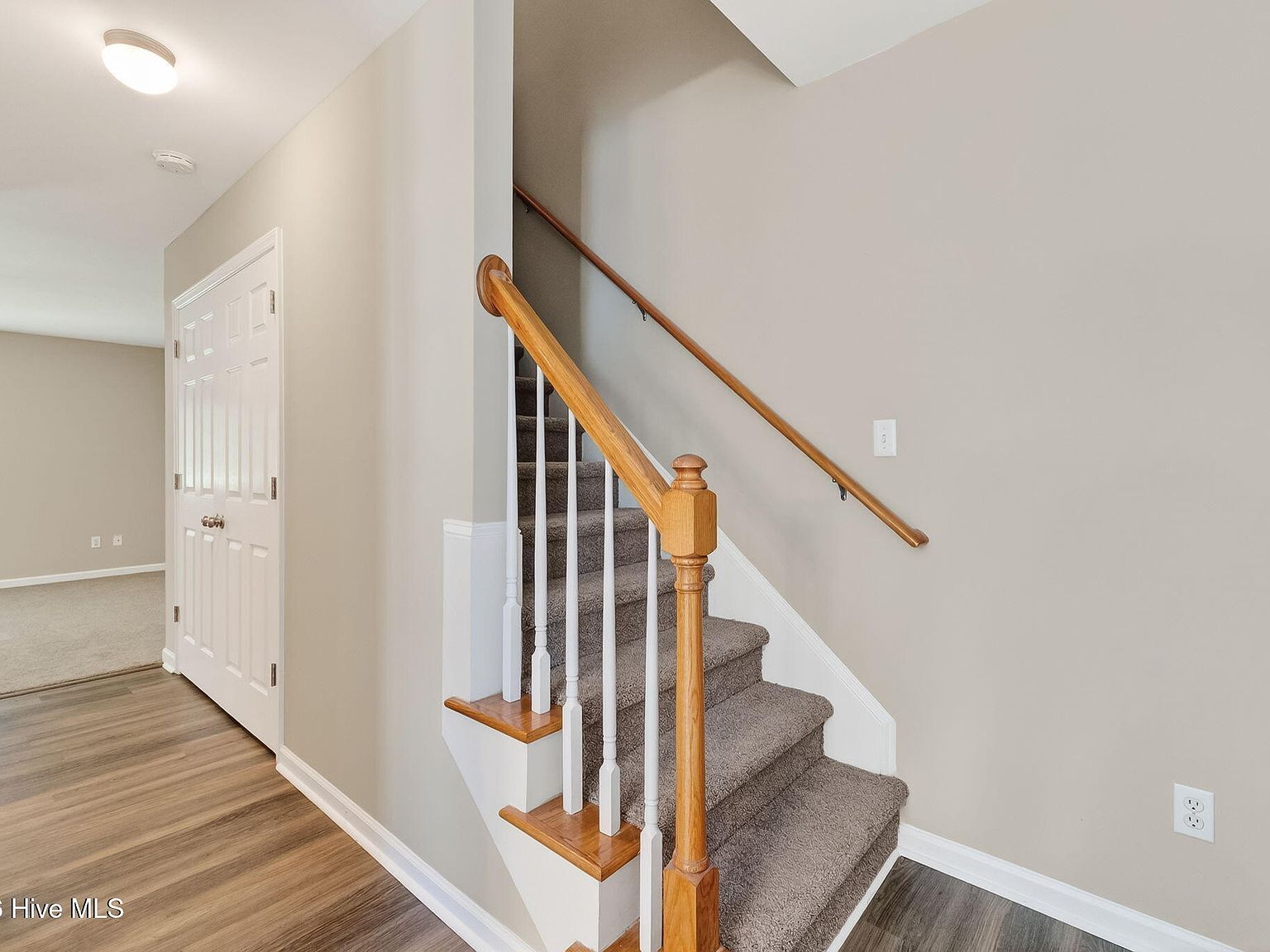 110 Gatwick Ct Clayton, NC 27520 - Thumbnail 3