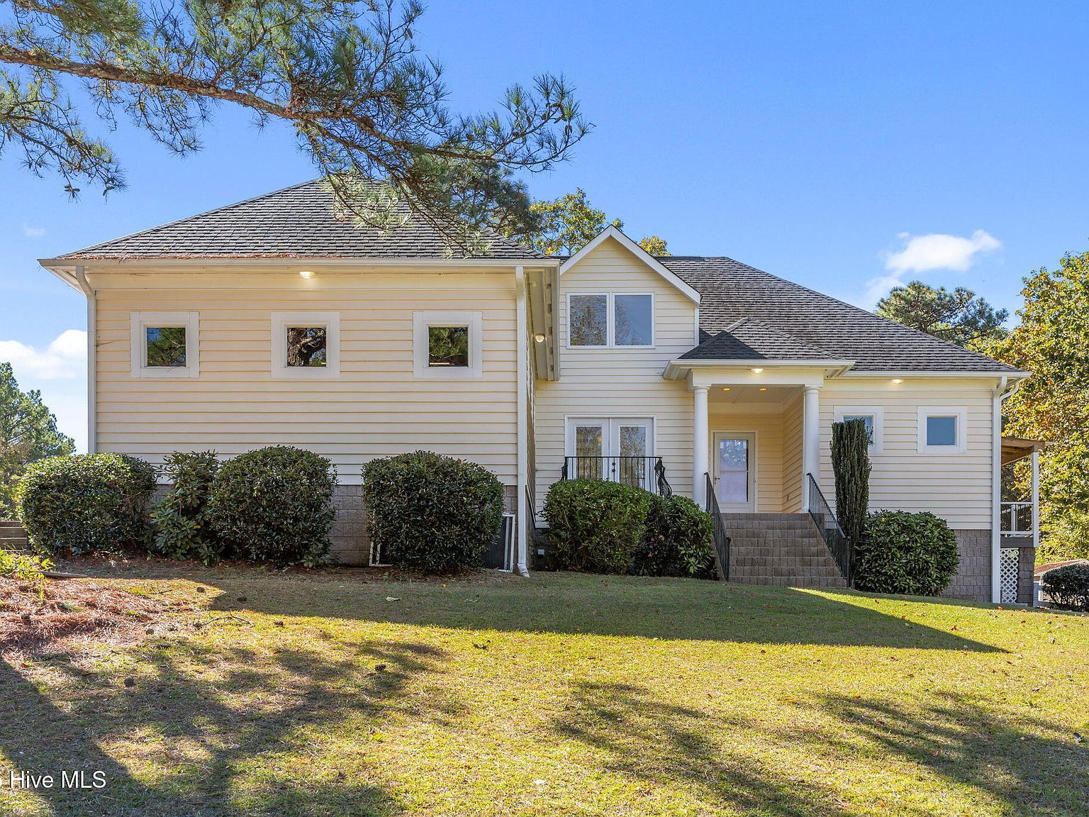 7205 Kingfisher Rd Sanford, NC 27332 - Thumbnail 3