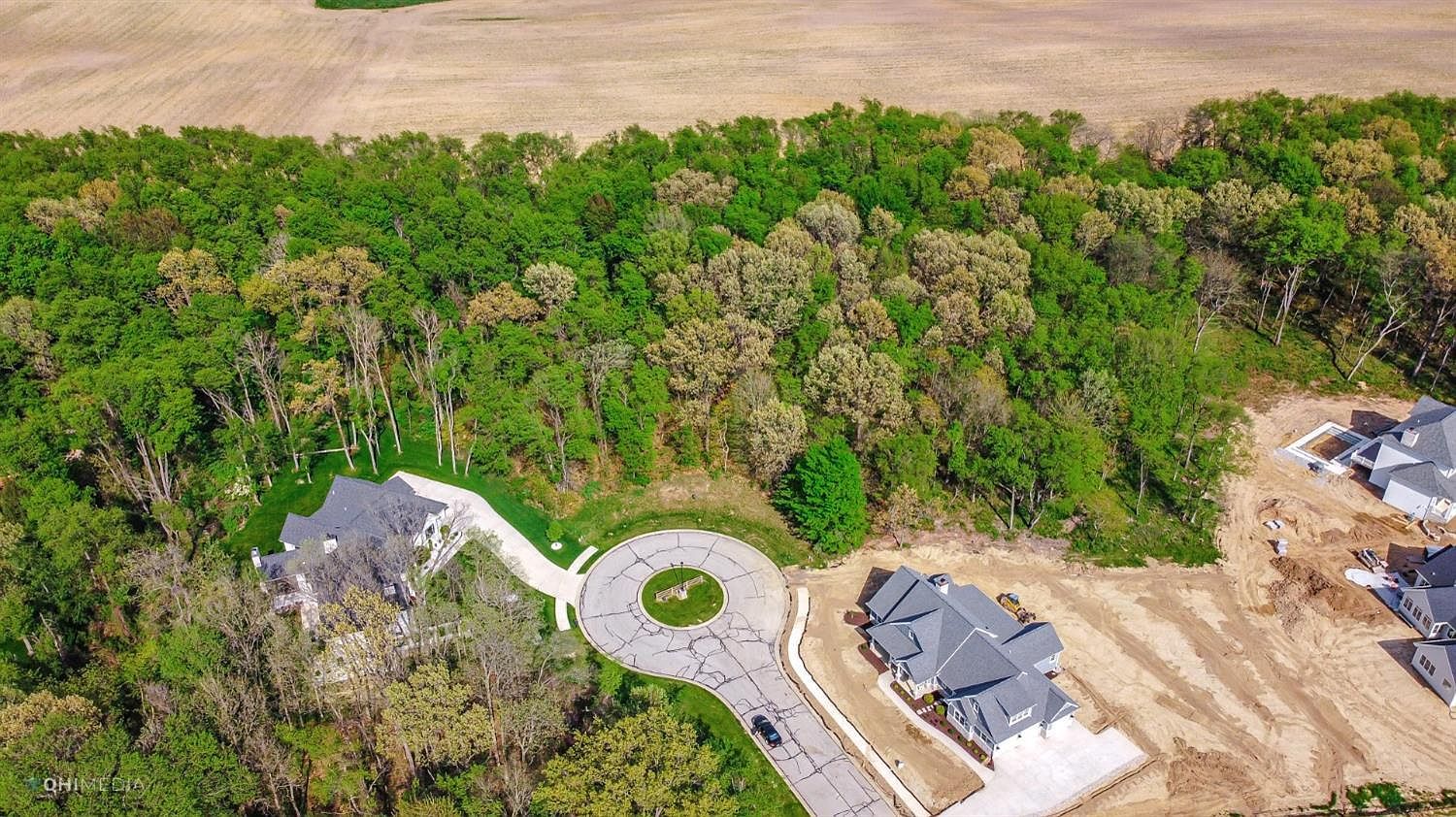 3351 Trentino Ct, Valparaiso, IN, 46385 - Thumbnail 3