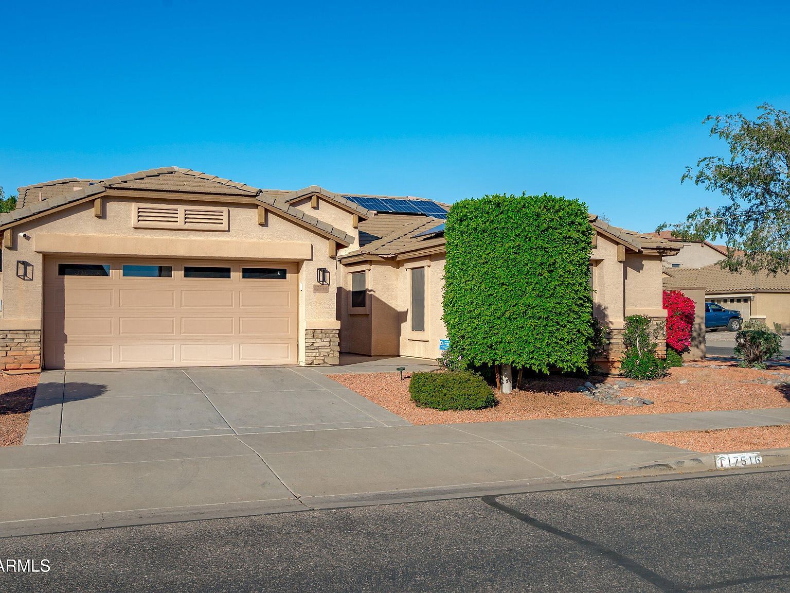 17516 W Pershing St Surprise, AZ 85388 - Thumbnail 3