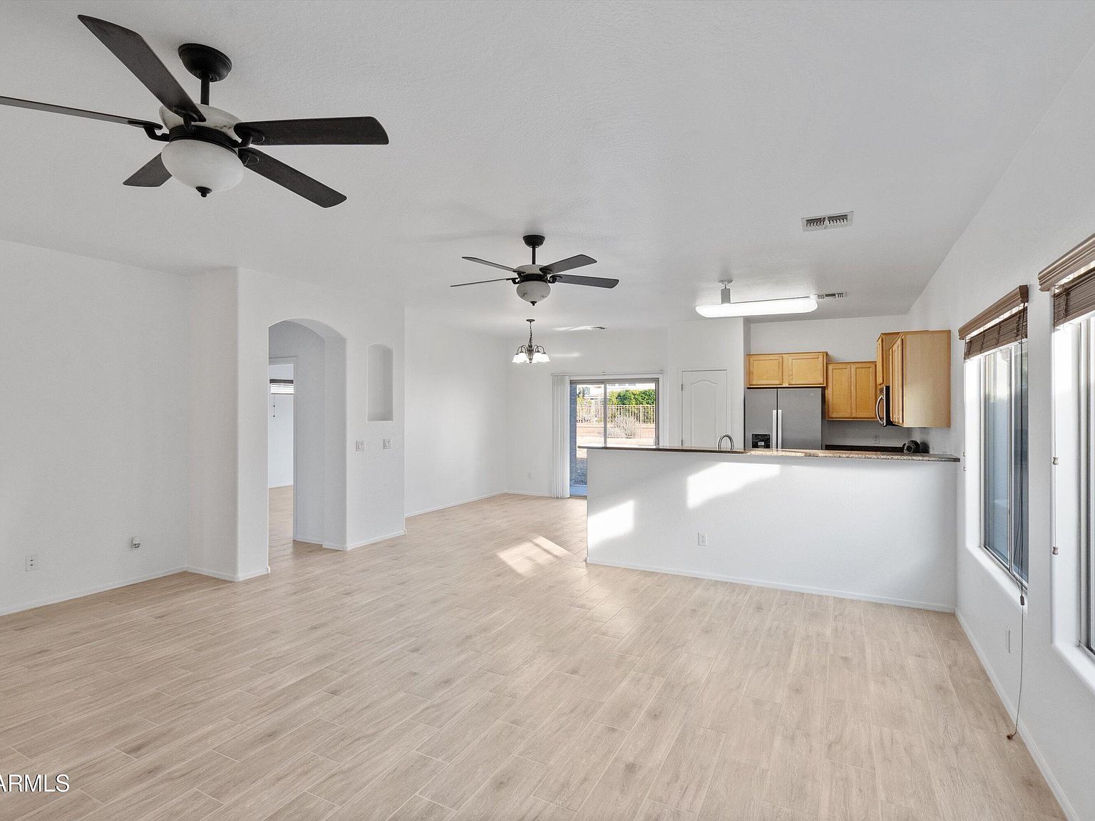 36169 N Mirandesa Dr San Tan Valley, AZ 85143 - Thumbnail 3