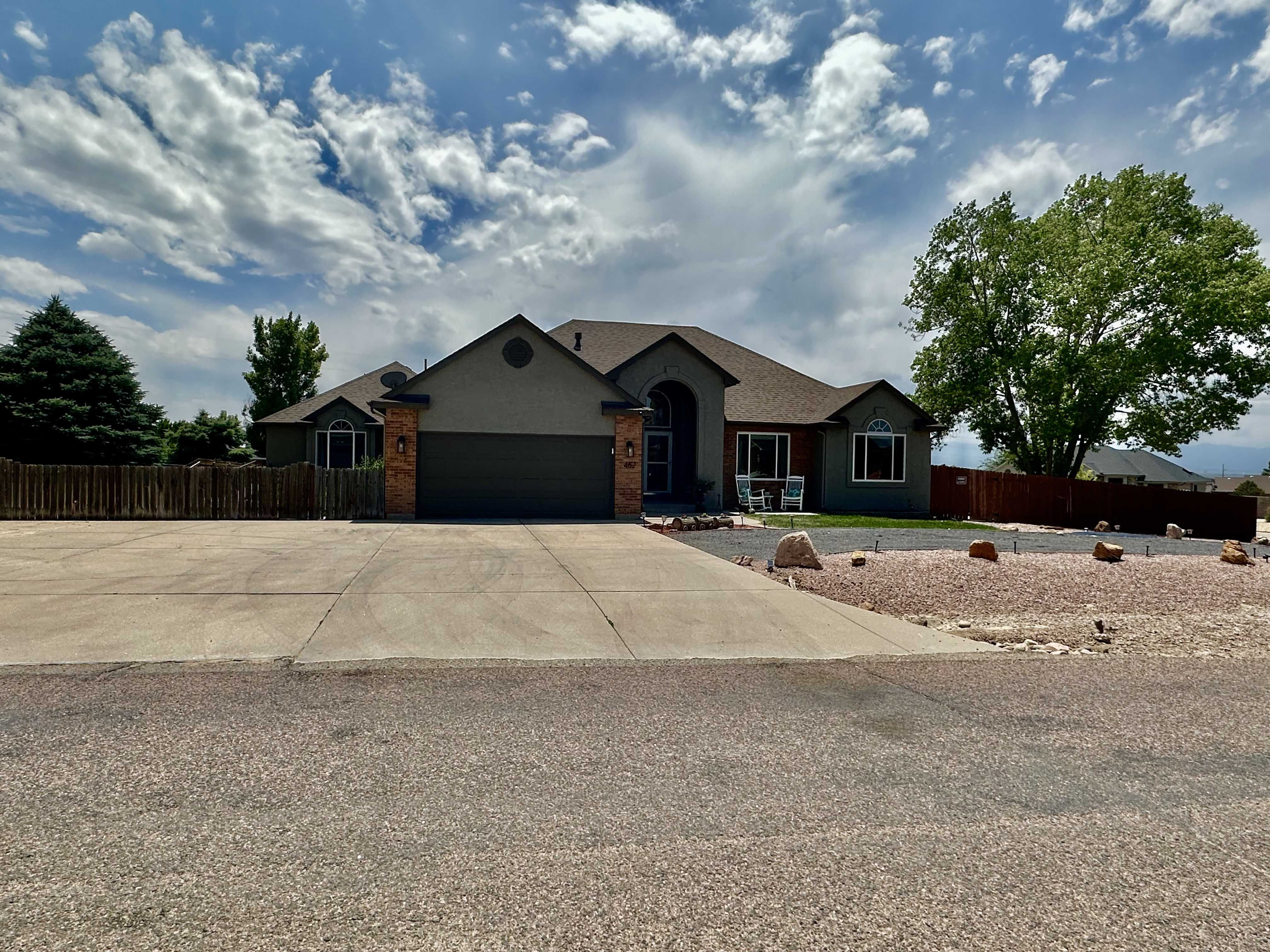 462 West Palmer Lake Drive, Pueblo West, CO, USA, 81007 - Thumbnail 3