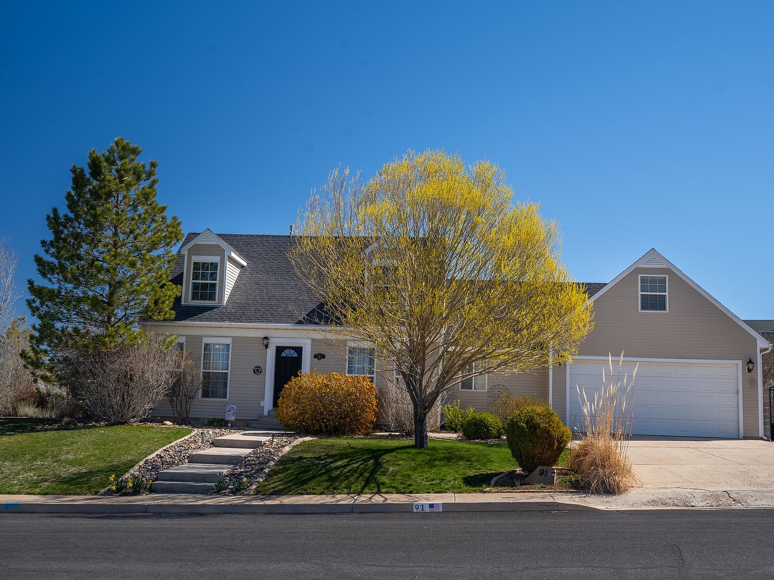 91 S Cedar Cir Cedar City, UT 84720 - Thumbnail 3