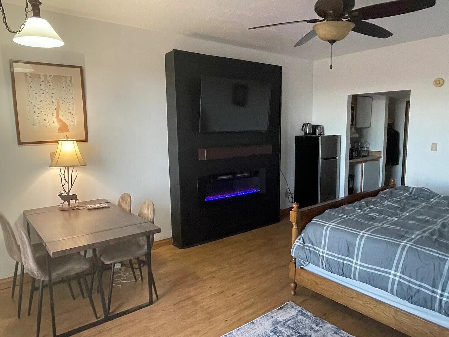 223 Hunter Ridge Rd #E223 Brian Head, UT 84719 - Thumbnail 3