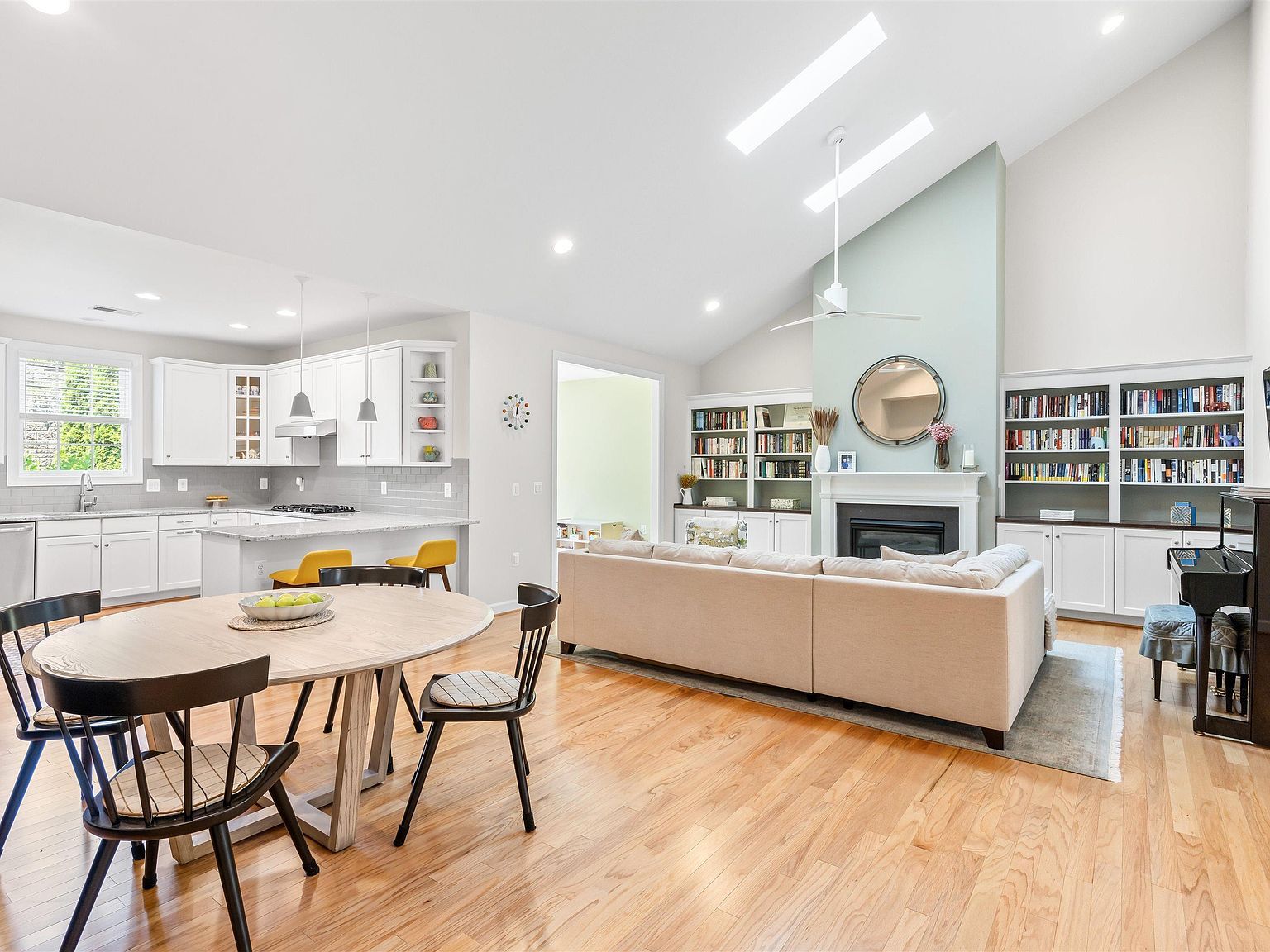 1619 Sawgrass Ct Charlottesville, VA 22901 - Thumbnail 3