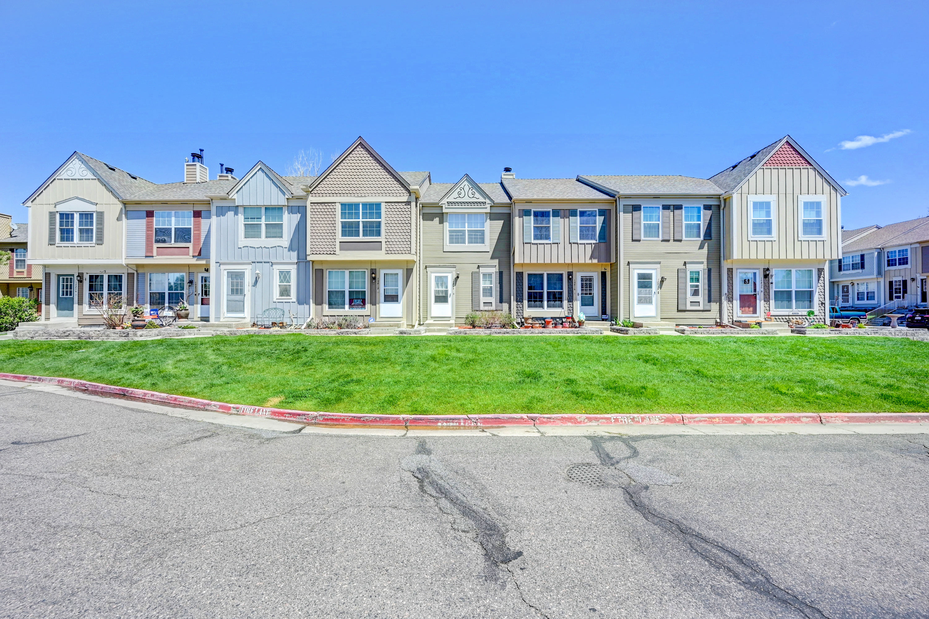 10812 Summerset Way, Parker, CO, USA, 80138 - Thumbnail 3