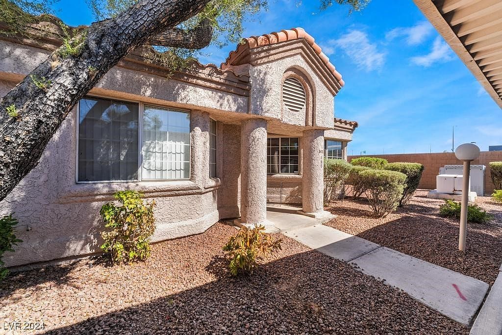 1431 Di Blasi Dr UNIT 105 Las Vegas, NV 89119 - Thumbnail 3