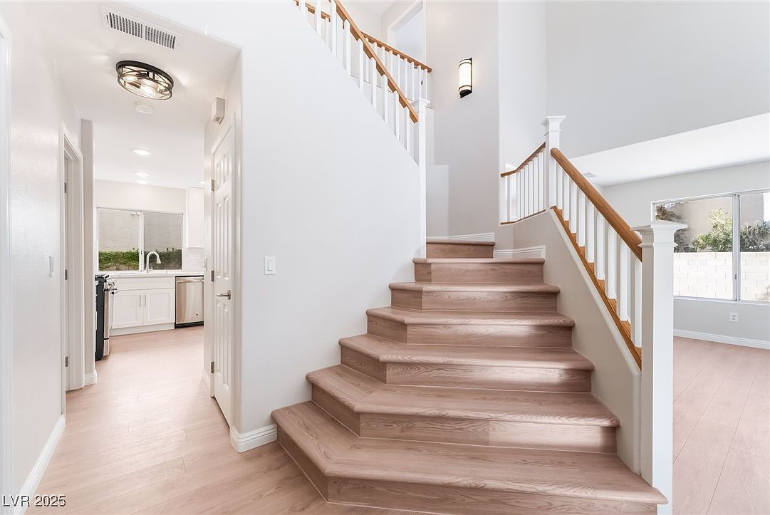 44 Avenida Gracia Henderson, NV 89074 - Thumbnail 3