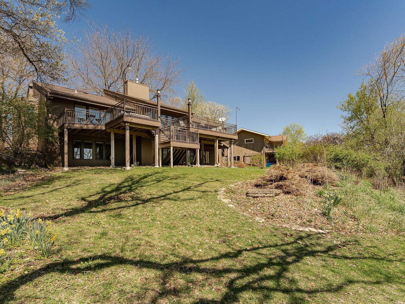 1318 21st Ave NE Rochester, MN 55906 - Thumbnail 3