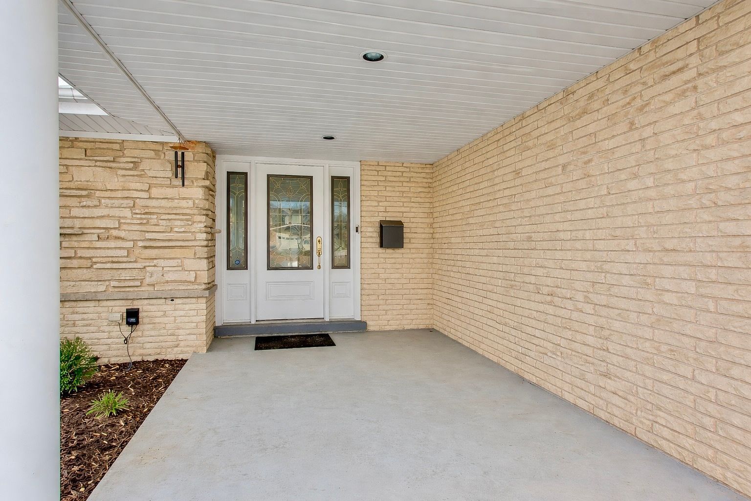 1433 Lois Ave Park Ridge, IL 60068 - Thumbnail 3