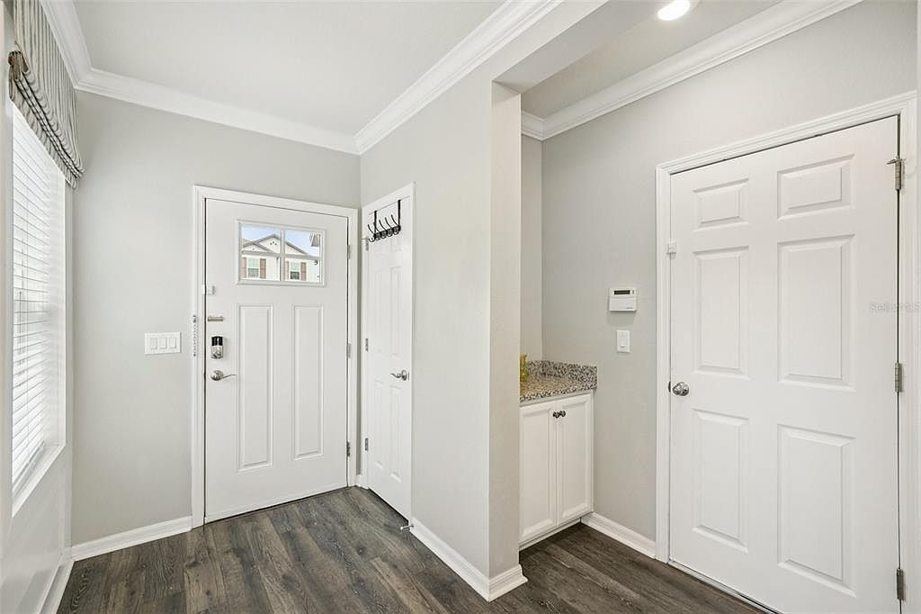 5320 Little Stream Ln Wesley Chapel, FL 33545 - Thumbnail 3