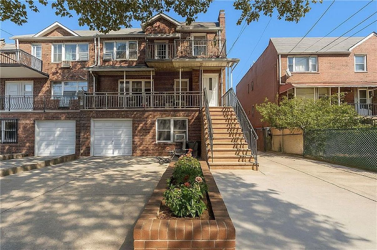 923 E 85th St Brooklyn, NY 11236 - Thumbnail 3