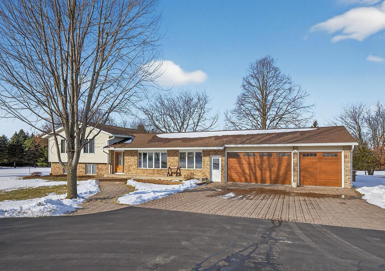 1477 Laurel Ct SE Rochester, MN 55904 - Thumbnail 3