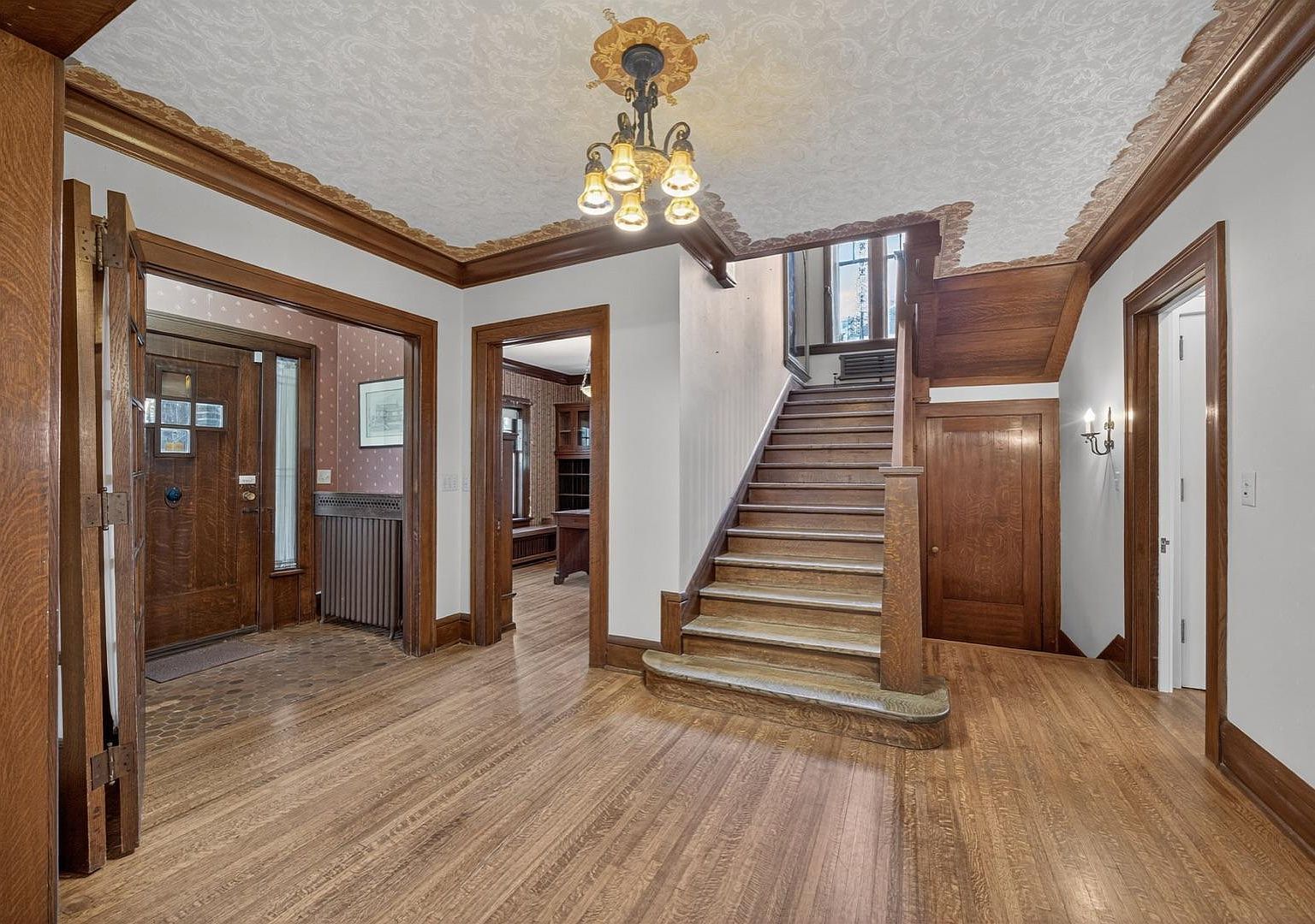 724 4th St SW Rochester, MN 55902 - Thumbnail 3