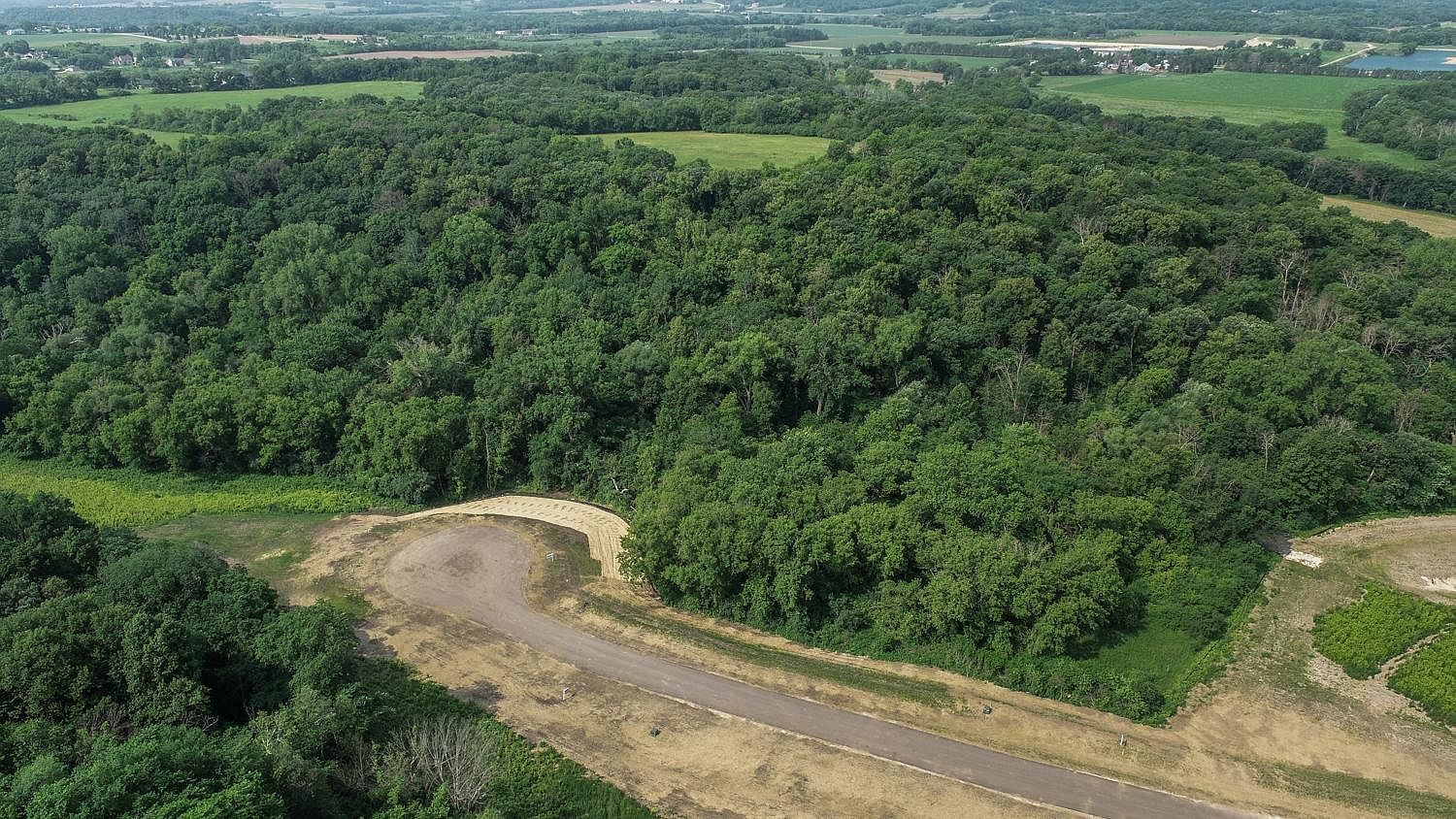 L3b3 Woodland Valley Ln SW Rochester, MN 55902 - Thumbnail 3