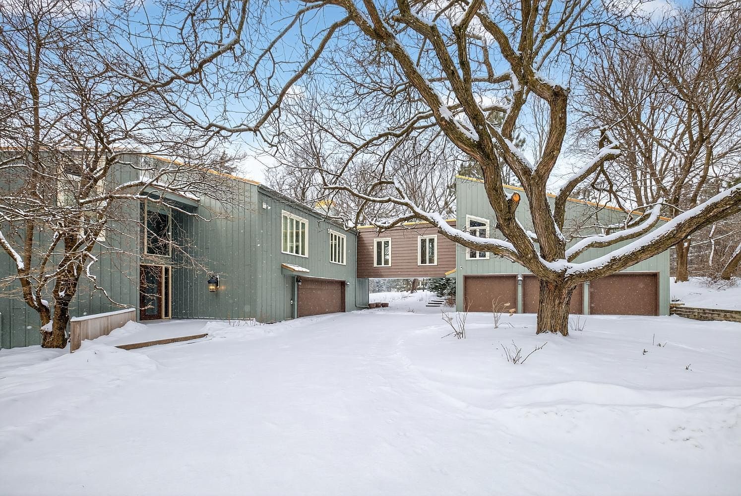 1409 Weatherhill Ct SW Rochester, MN 55902 - Thumbnail 3