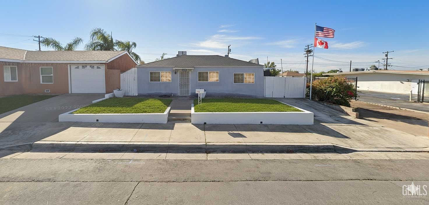 1317 Columbus St Bakersfield, CA 93305 - Thumbnail 3