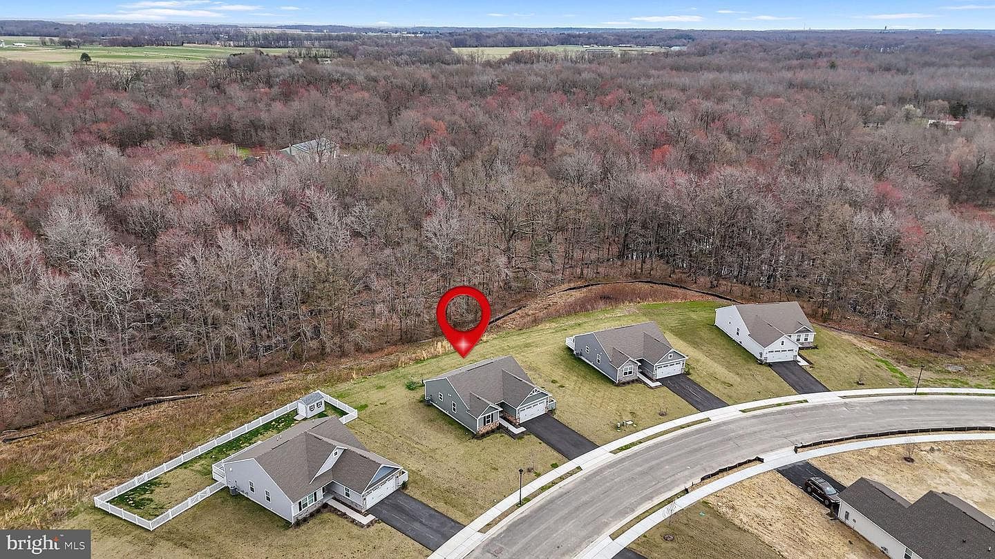 401 Alezach Dr Dover, DE 19901 - Thumbnail 3