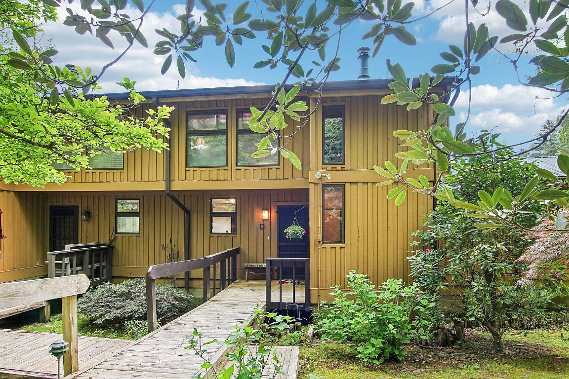 383 Wild Game Trl #D Sapphire, NC 28774 - Thumbnail 3