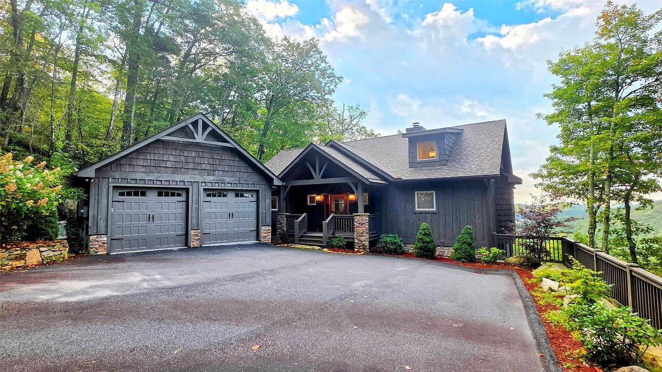 658 Continental Dr Sapphire, NC 28774 - Thumbnail 3