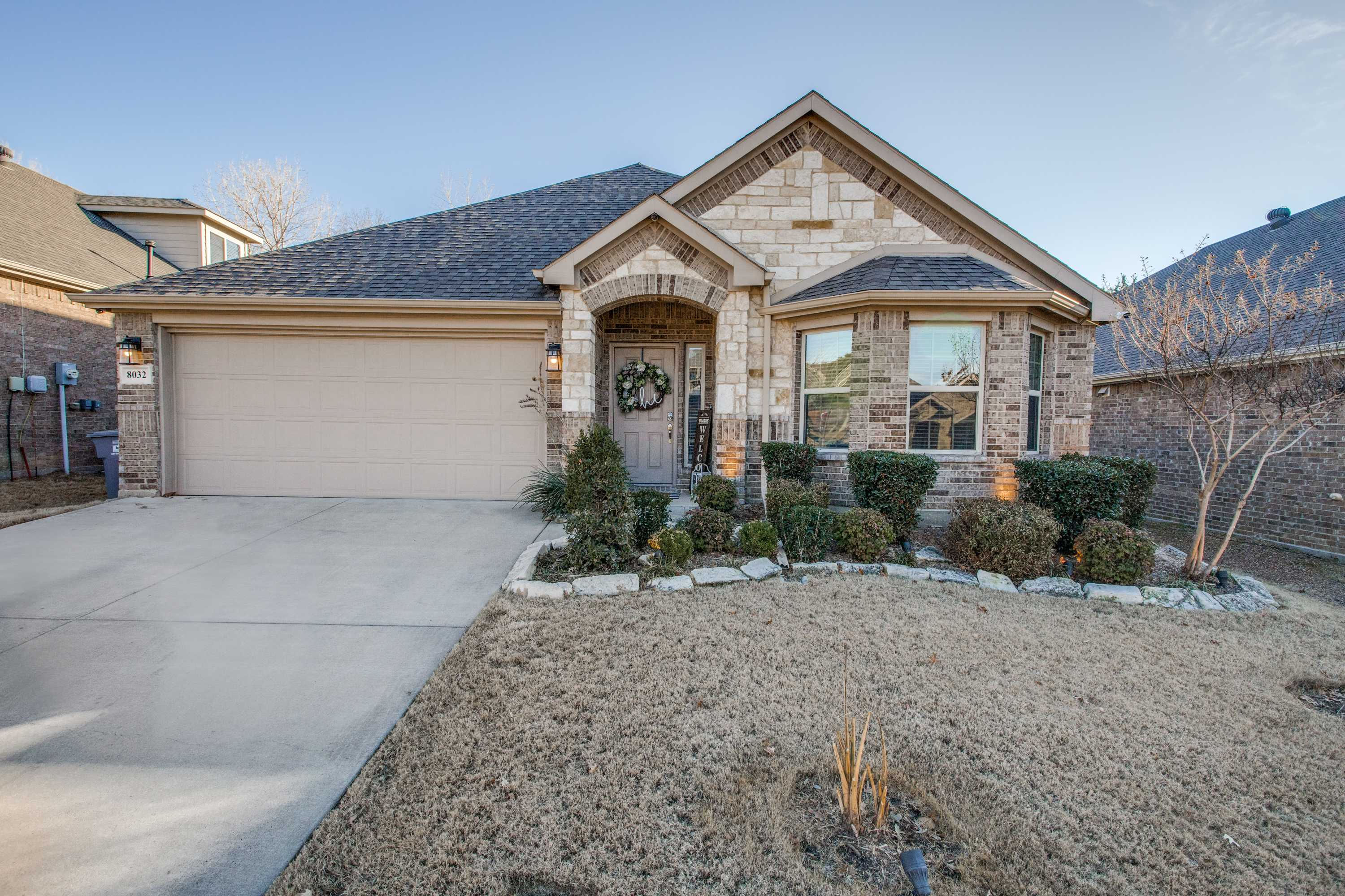 8032 Vista Hill Lane, Dallas, TX, USA, 75249 - Thumbnail 3