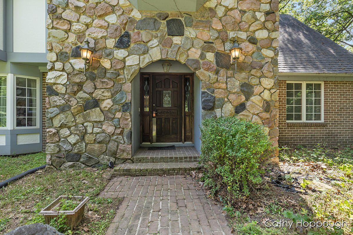 735 Prairie Creek Rd Ionia, MI 48846 - Thumbnail 3