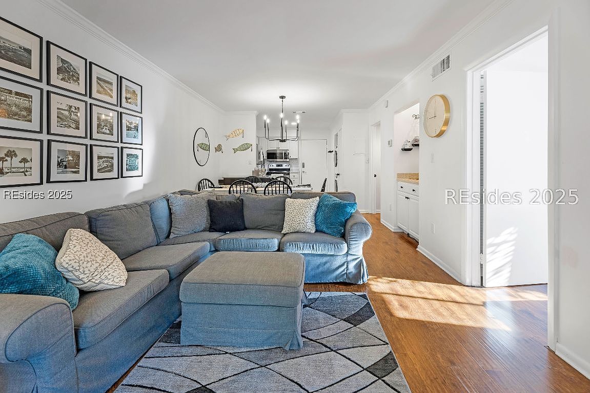 45 Folly Field Rd APT 12I Hilton Head Island, SC 29928 - Thumbnail 3