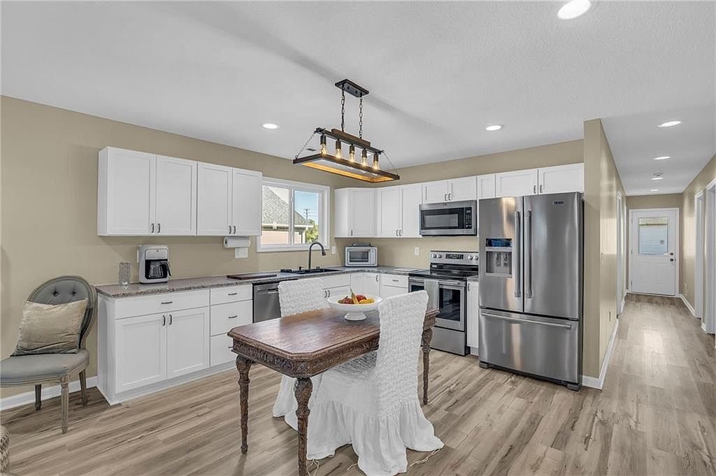 711 Pacific Ave Osawatomie, KS 66064 - Thumbnail 3