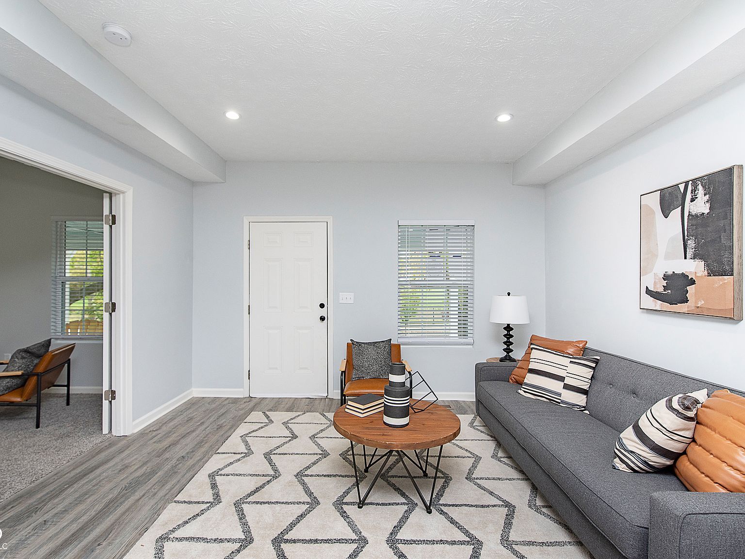 1417 E Michigan St Indianapolis, IN 46201 - Thumbnail 3