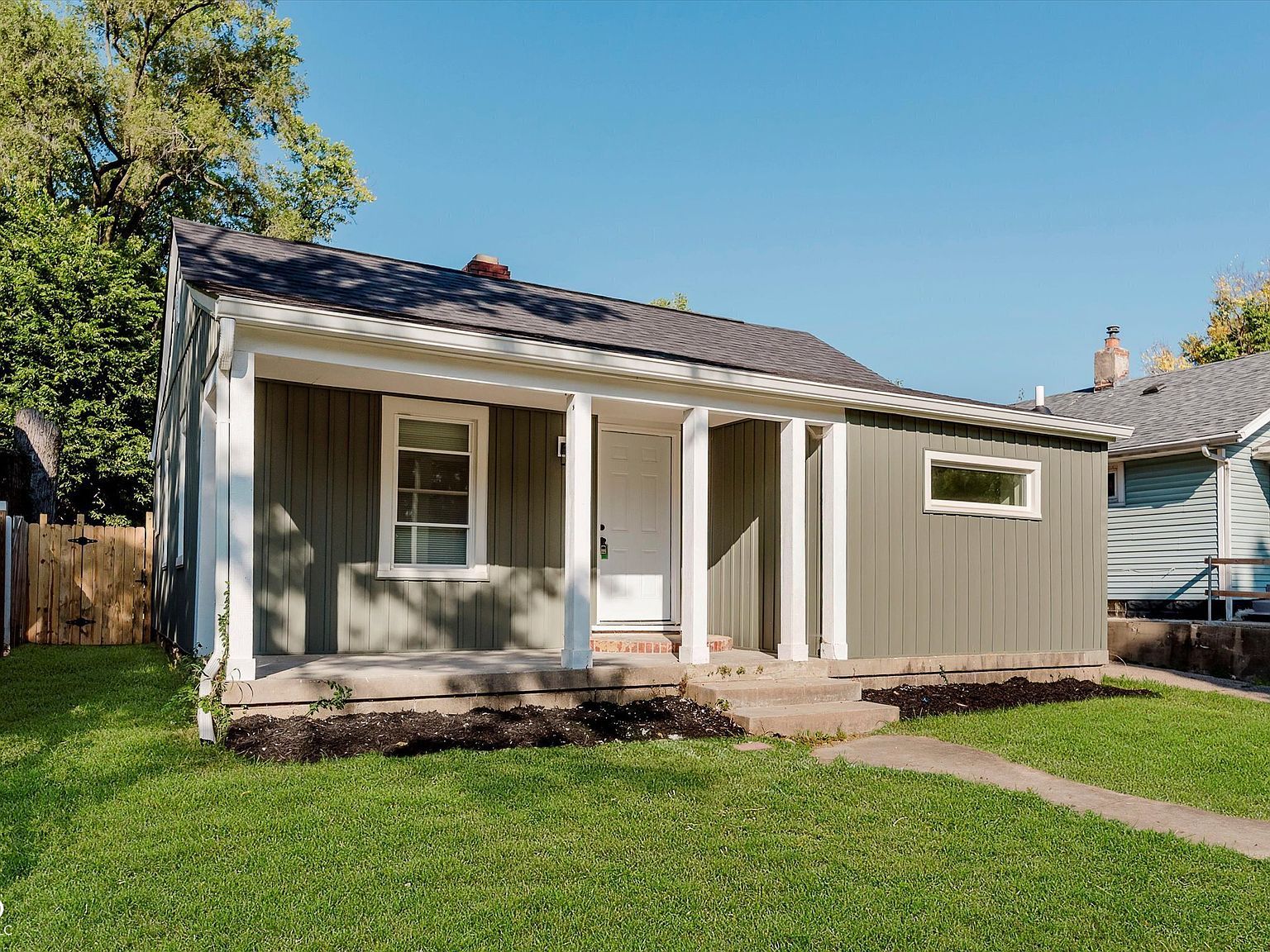 3714 Hillside Ave Indianapolis, IN 46218 - Thumbnail 3